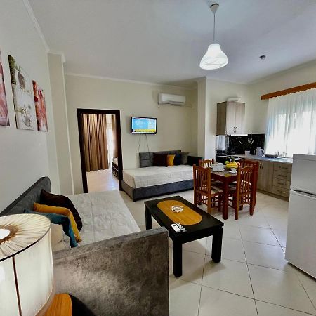 Relax Apts Saranda Dış mekan fotoğraf