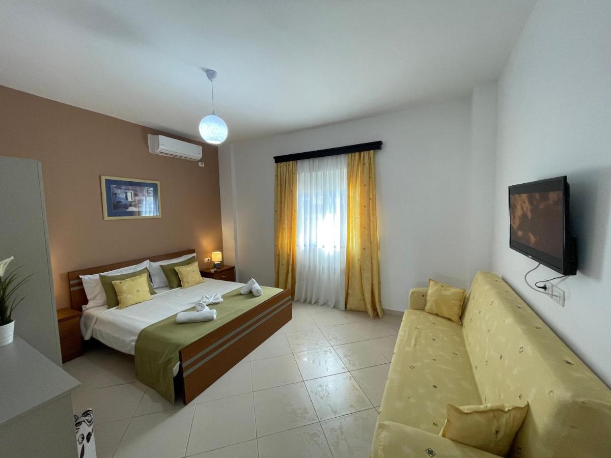 Relax Apts Saranda Dış mekan fotoğraf