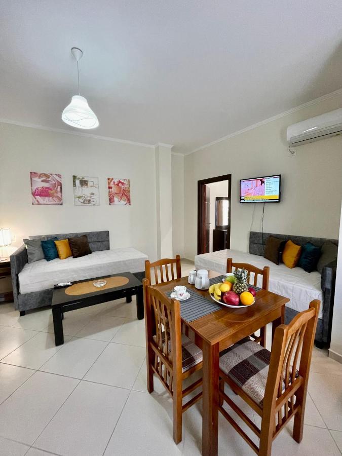 Relax Apts Saranda Dış mekan fotoğraf