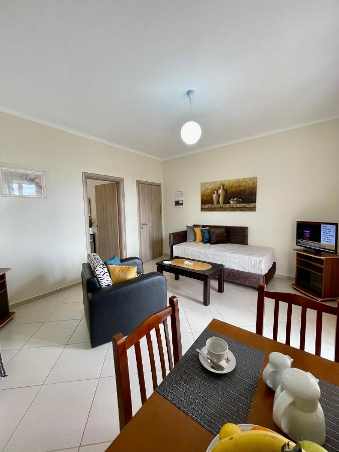 Relax Apts Saranda Dış mekan fotoğraf