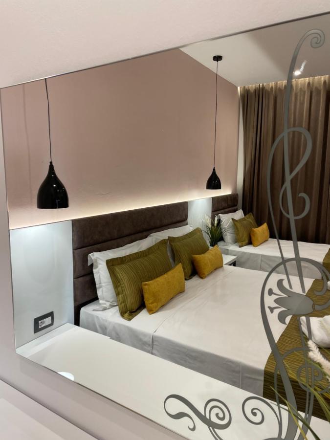 Relax Apts Saranda Dış mekan fotoğraf