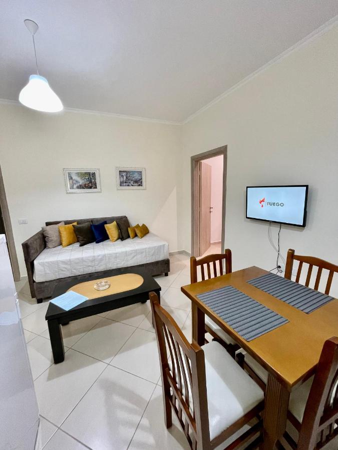 Relax Apts Saranda Dış mekan fotoğraf