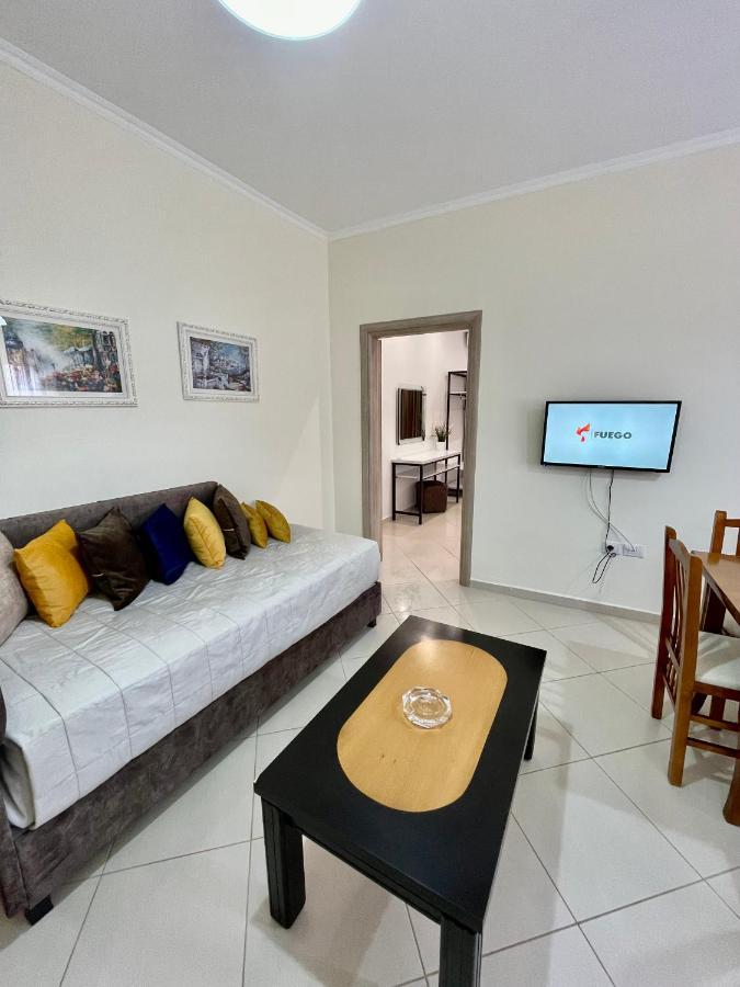 Relax Apts Saranda Dış mekan fotoğraf