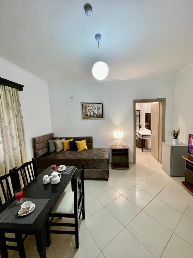 Relax Apts Saranda Dış mekan fotoğraf