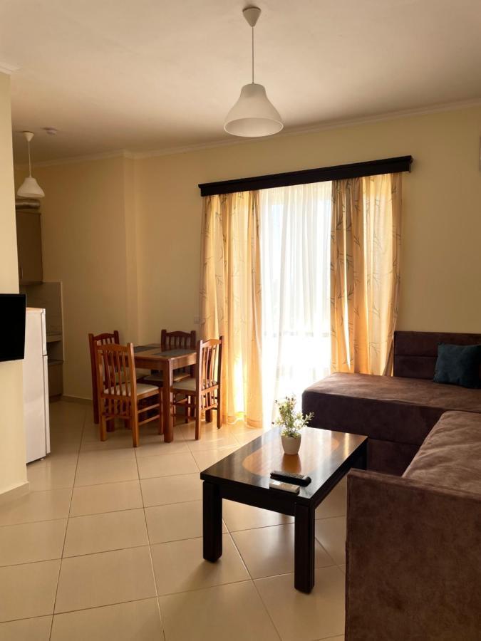 Relax Apts Saranda Dış mekan fotoğraf