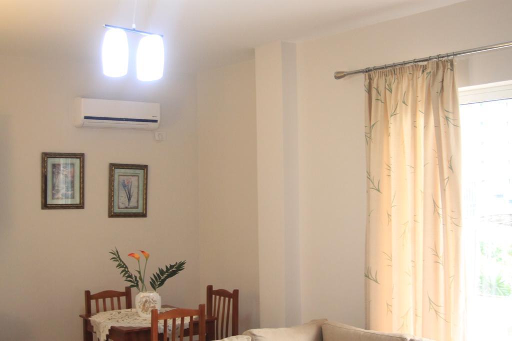 Relax Apts Saranda Dış mekan fotoğraf